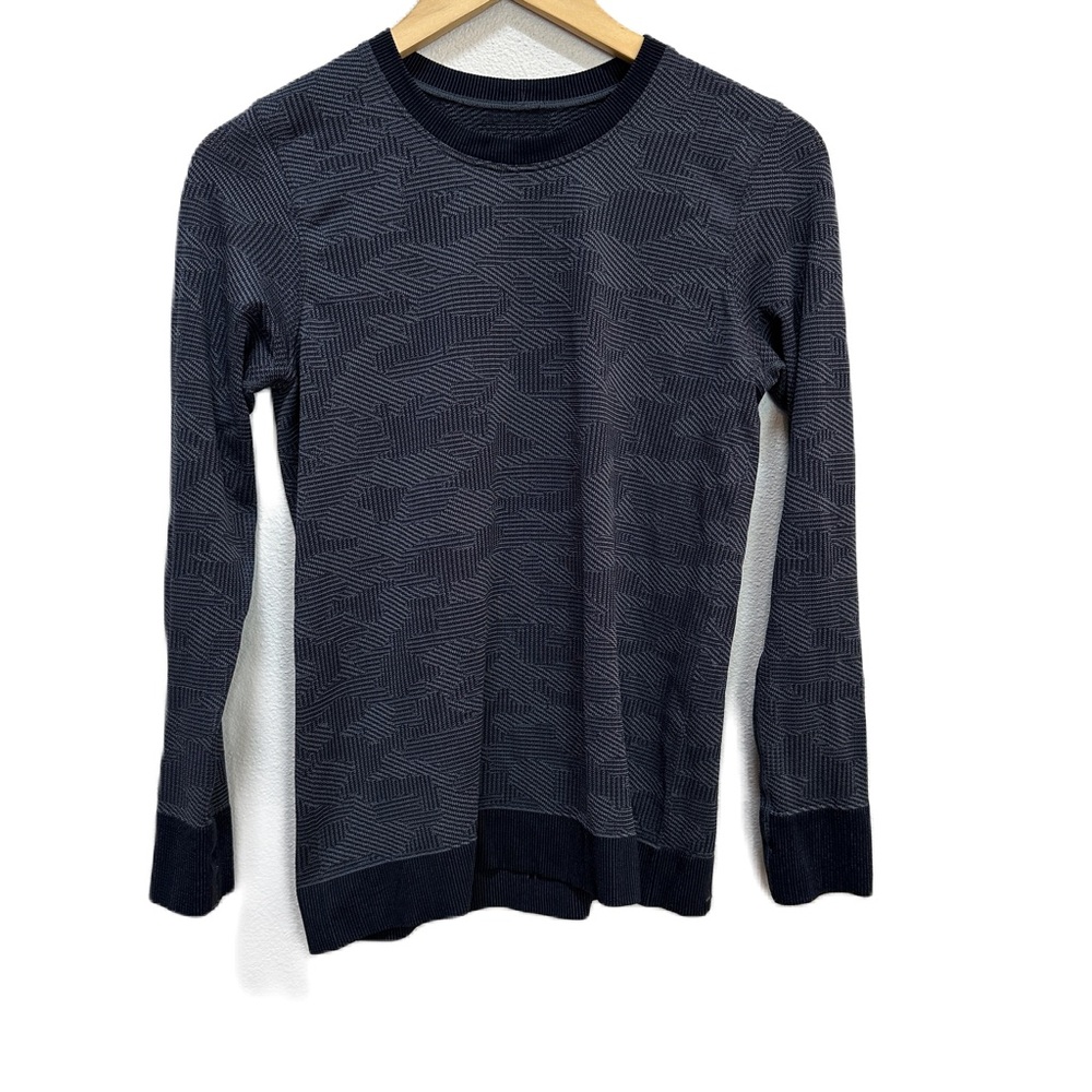 Lululemon Swiftly Breathe Top Vented Camo Black /Asphalt Grey Women’s Sz 6